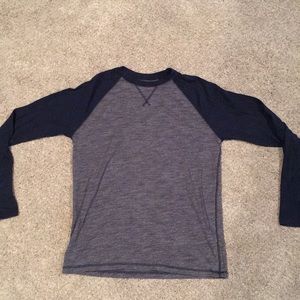 Long sleeve tee